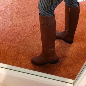 Nwt Antonio Melani Boots